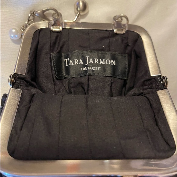 Designer Matching Handbag & Necklace - Picture 3 of 3